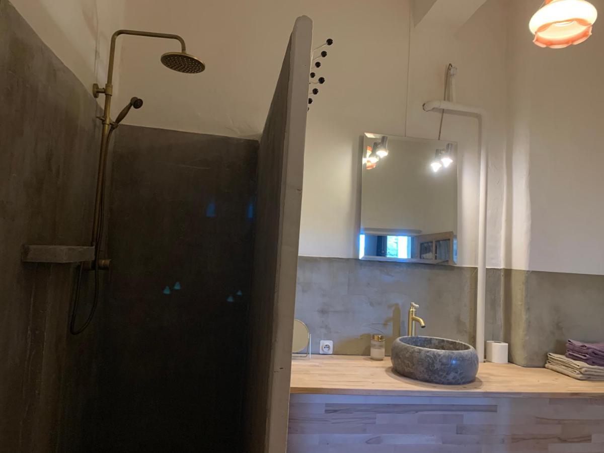 Mormoiron Chambres Et Table D'Hotes Au Brabo מראה חיצוני תמונה